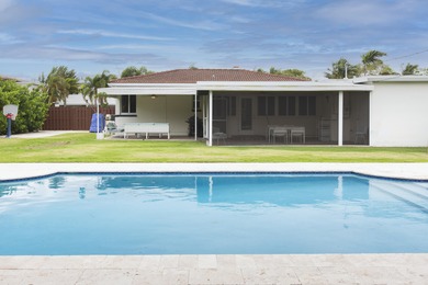 Beach Home For Sale in West Palm Beach, Florida