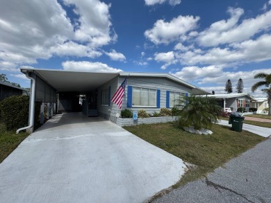 Beach Home For Sale in Sarasota, Florida