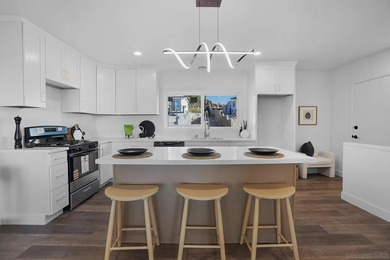 Beach Home For Sale in San Diego, California