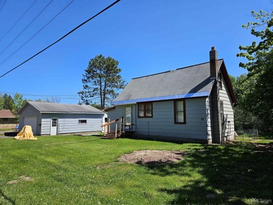 Beach Home For Sale in Ontonagon, Michigan
