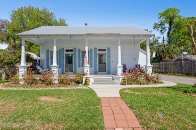 Beach Home For Sale in Bay Saint Louis, Mississippi