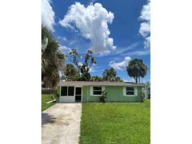 Beach Home For Sale in Englewood, Florida