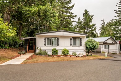 Beach Home For Sale in Coos Bay, Oregon