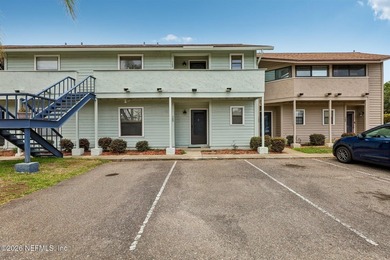 Beach Condo For Sale in Green Cove Springs, Florida