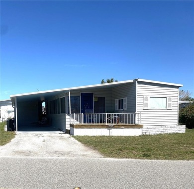Beach Home For Sale in Bradenton, Florida
