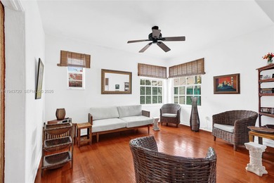 Beach Condo For Sale in Miami Beach, Florida