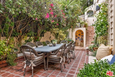 Beach Home For Sale in Santa Monica, California