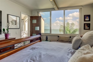 Beach Condo For Sale in St. Petersburg, Florida