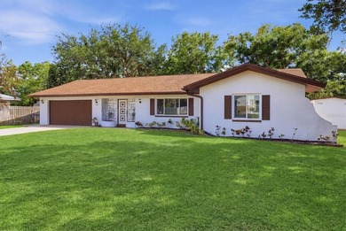 Beach Home For Sale in Sarasota, Florida