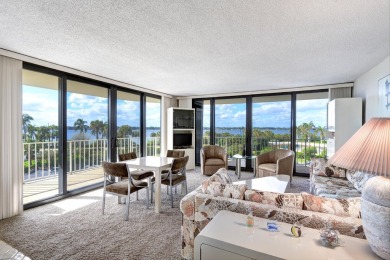 Beach Condo For Sale in Palm Beach, Florida