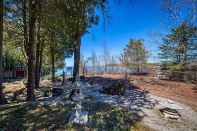 Beach Home For Sale in Ellison Bay, Wisconsin