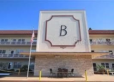 Beach Condo For Sale in Gulfport, Florida