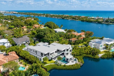 Beach Home For Sale in Manalapan, Florida
