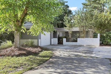 Beach Home For Sale in Hampstead, North Carolina