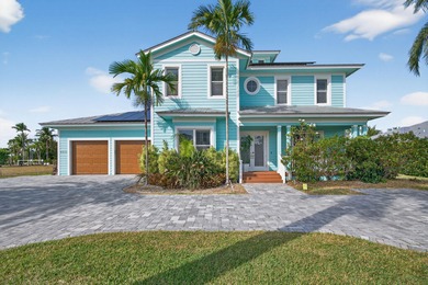 Beach Home For Sale in Hobe Sound, Florida