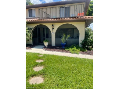 Beach Townhome/Townhouse For Sale in Bonita Springs, Florida