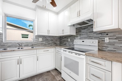 Beach Condo For Sale in West Palm Beach, Florida