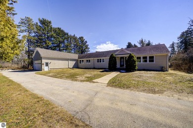 Beach Home For Sale in Northport, Michigan
