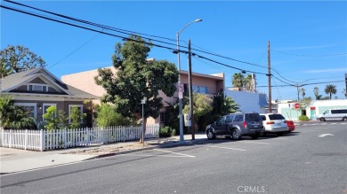 Beach Home For Sale in Long Beach, California