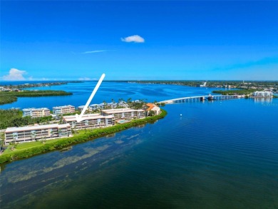 Beach Condo For Sale in Englewood, Florida