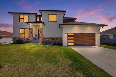 Beach Home For Sale in Port Charlotte, Florida