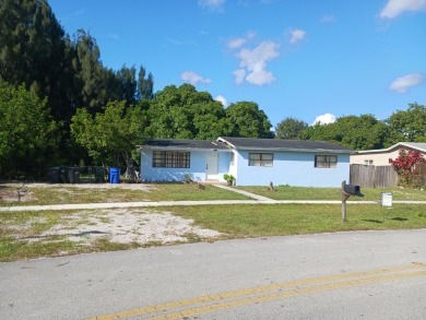 Beach Home For Sale in Fort Lauderdale, Florida