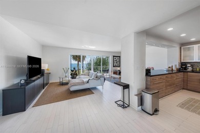 Beach Condo For Sale in Miami, Florida