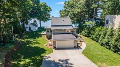 Beach Home For Sale in Holland, Michigan