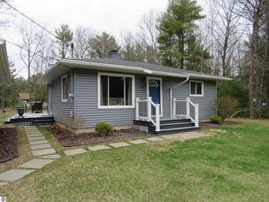 Beach Home For Sale in Oscoda, Michigan