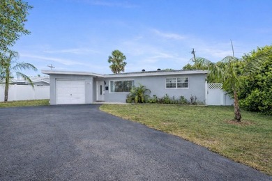 Beach Home For Sale in Fort Lauderdale, Florida