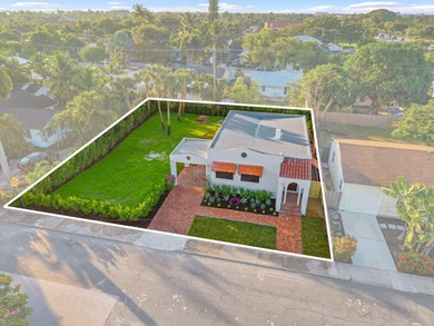 Beach Home For Sale in West Palm Beach, Florida