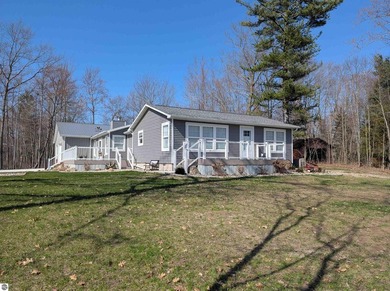 Beach Home For Sale in Au Gres, Michigan