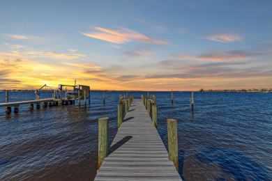 Beach Home For Sale in Bradenton, Florida