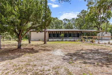 Beach Home For Sale in Homosassa, Florida