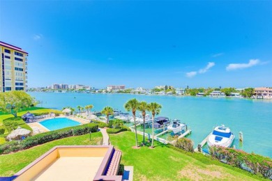 Beach Condo For Sale in Clearwater Beach, Florida