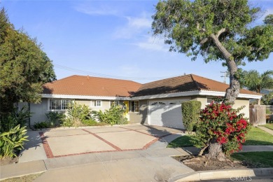 Beach Home For Sale in Costa Mesa, California