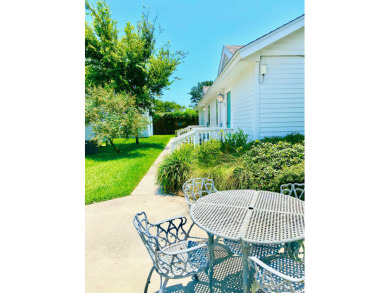 Vacation Rental Beach Cottage in Rockport, Texas