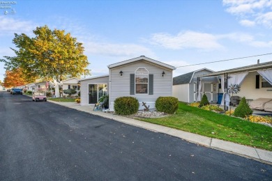 Beach Home For Sale in Marblehead, Ohio