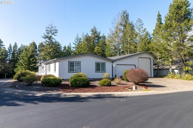 Beach Home For Sale in Florence, Oregon