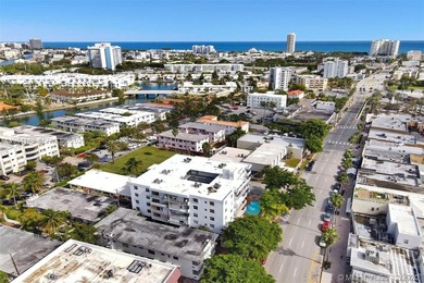 Beach Condo For Sale in Miami Beach, Florida