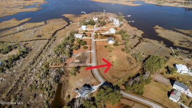 Beach Lot For Sale in Beaufort, North Carolina