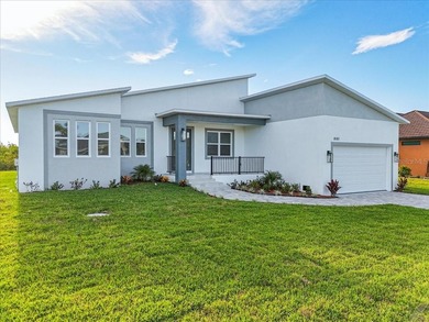 Beach Home For Sale in Port Charlotte, Florida