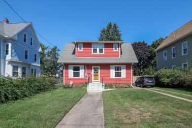 Beach Home For Sale in West Haven, Connecticut