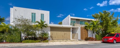 Beach Townhome/Townhouse For Sale in Lake Worth Beach, Florida