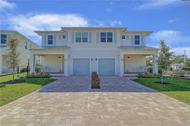 Beach Townhome/Townhouse For Sale in Stuart, Florida
