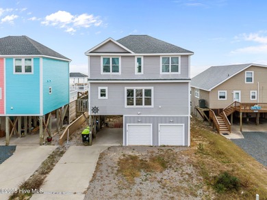 Beach Home For Sale in Oak Island, North Carolina
