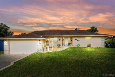 Beach Home For Sale in Crystal River, Florida