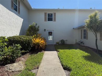 Beach Townhome/Townhouse For Sale in St. Petersburg, Florida