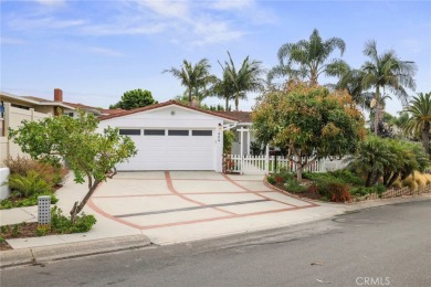 Beach Home Sale Pending in Corona Del Mar, California