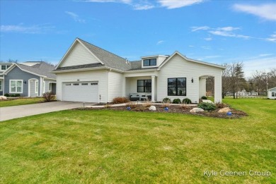 Beach Condo For Sale in Holland, Michigan